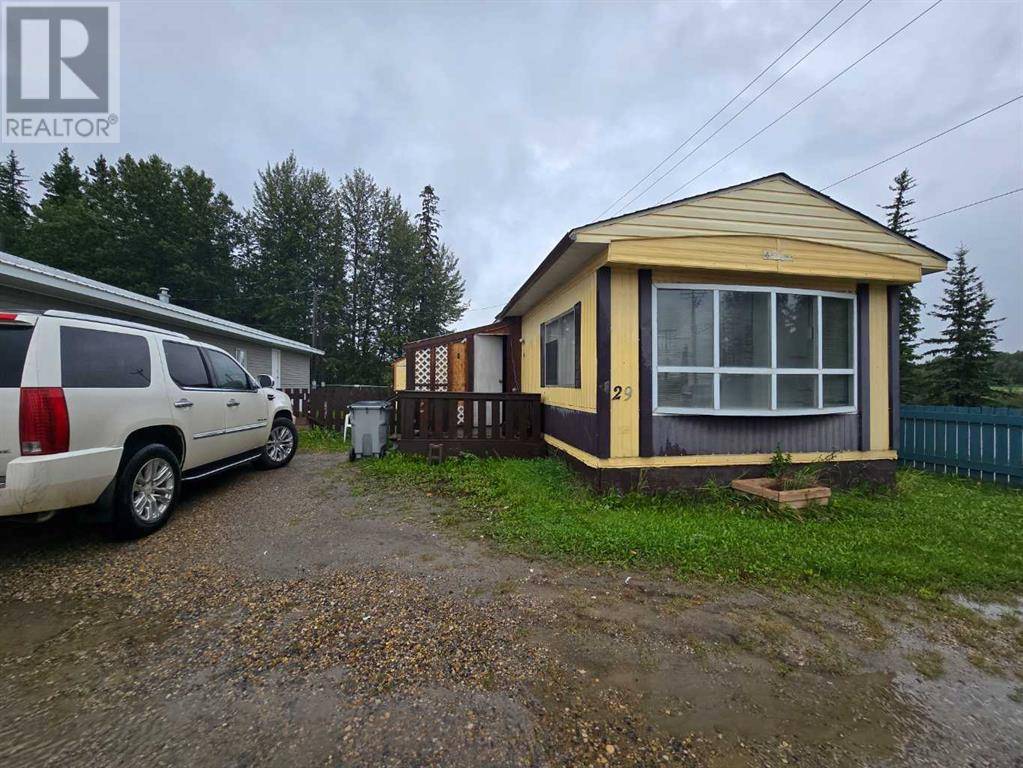 Edson, AB T7E1C4,29, 422 55 Street