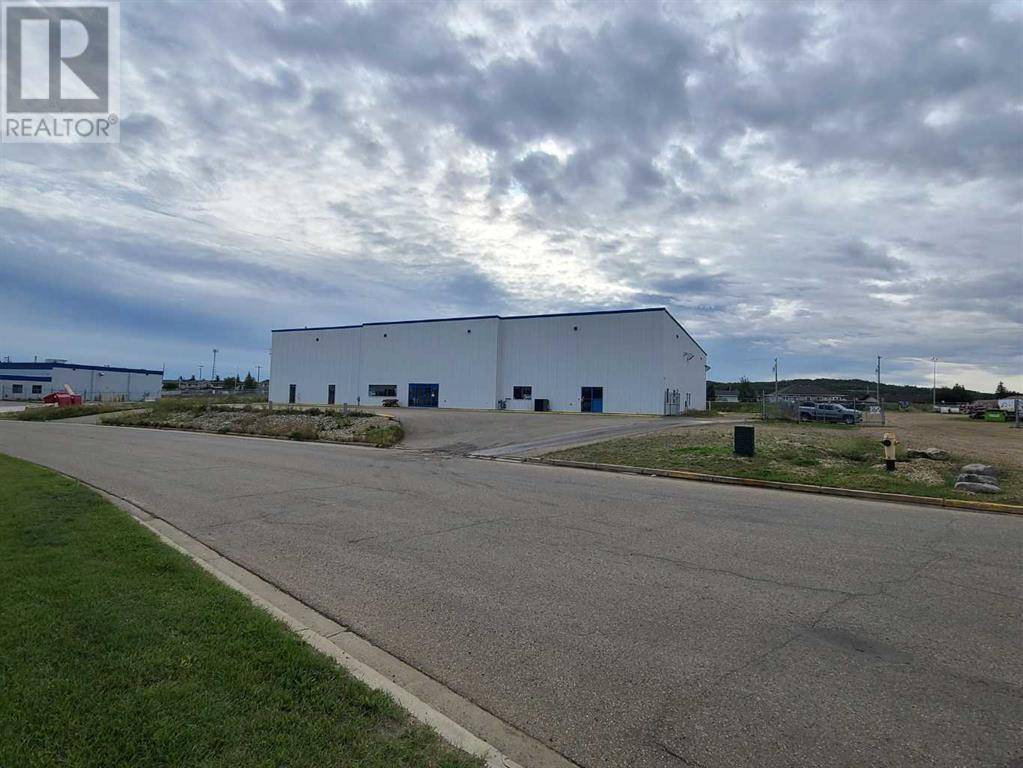 Peace River, AB T8S1M6,8017 102 Avenue