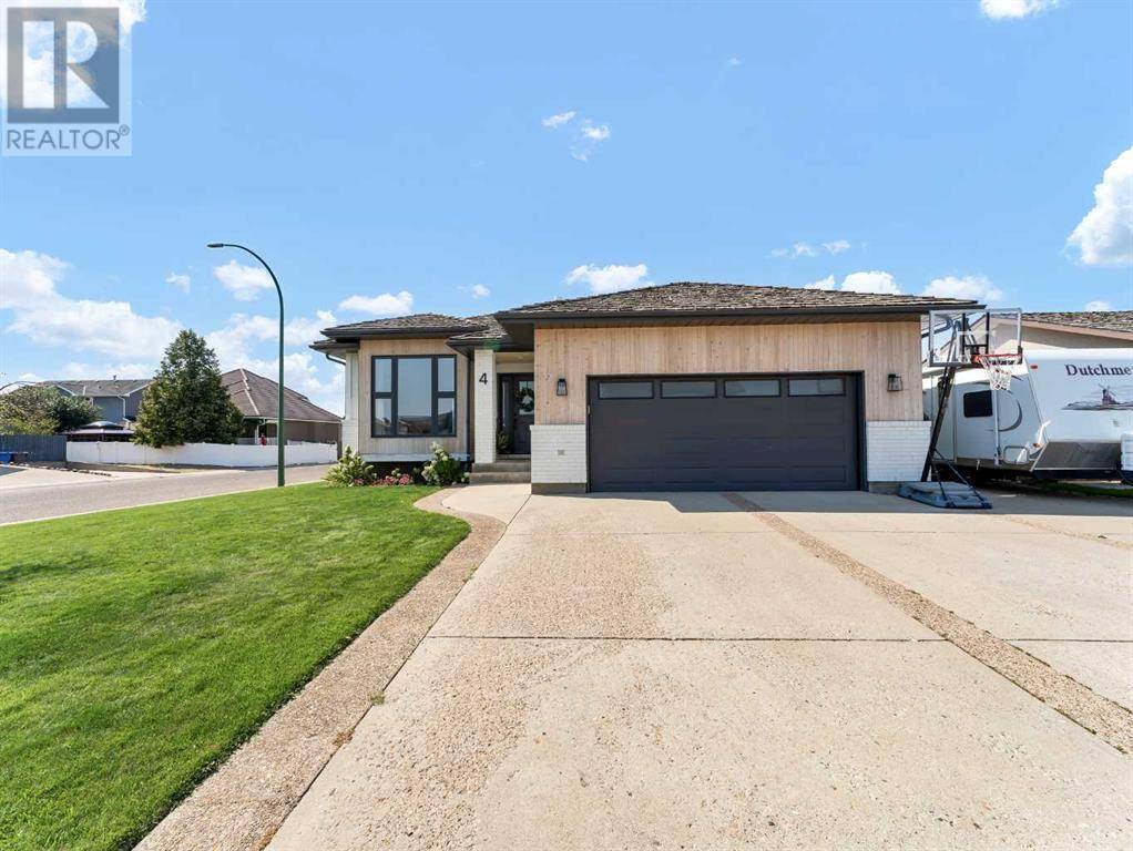 Medicine Hat, AB T1B3X5,4 Taylor Court  SE