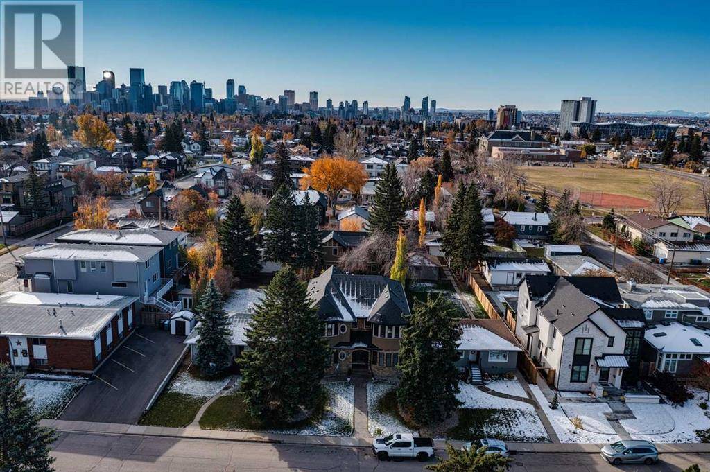 Calgary, AB T2M1Y2,915 24 Avenue NW