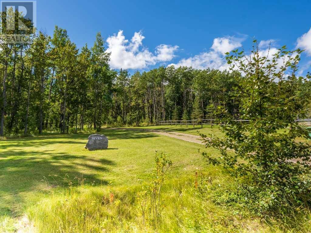 Rural Rocky View County, AB T4C2X3,7 Helms Ridge