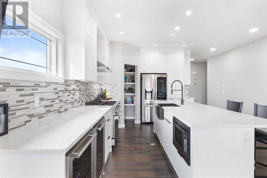 Lyalta, AB T0J1Y1,628 Muirfield Crescent