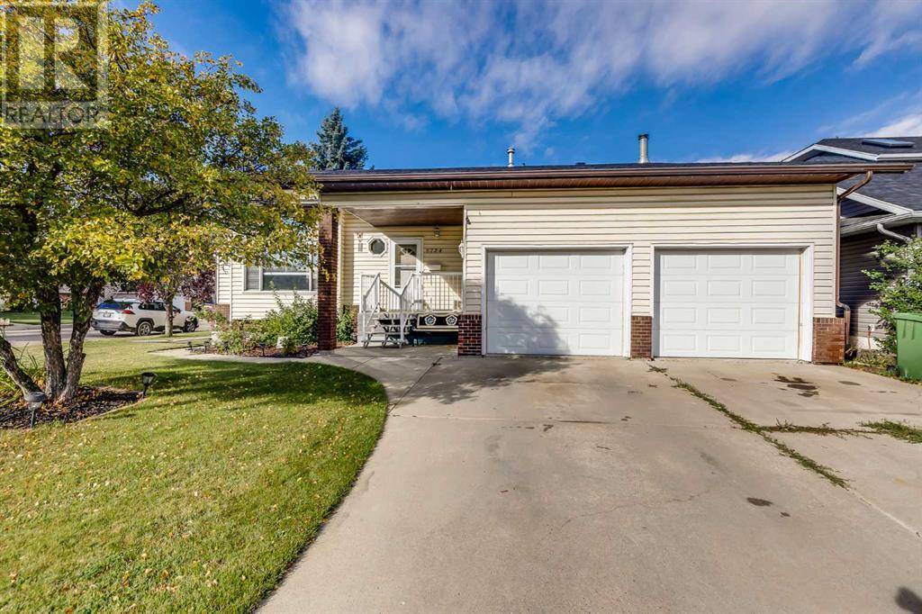 Olds, AB T4H1K2,5724 58 Avenue