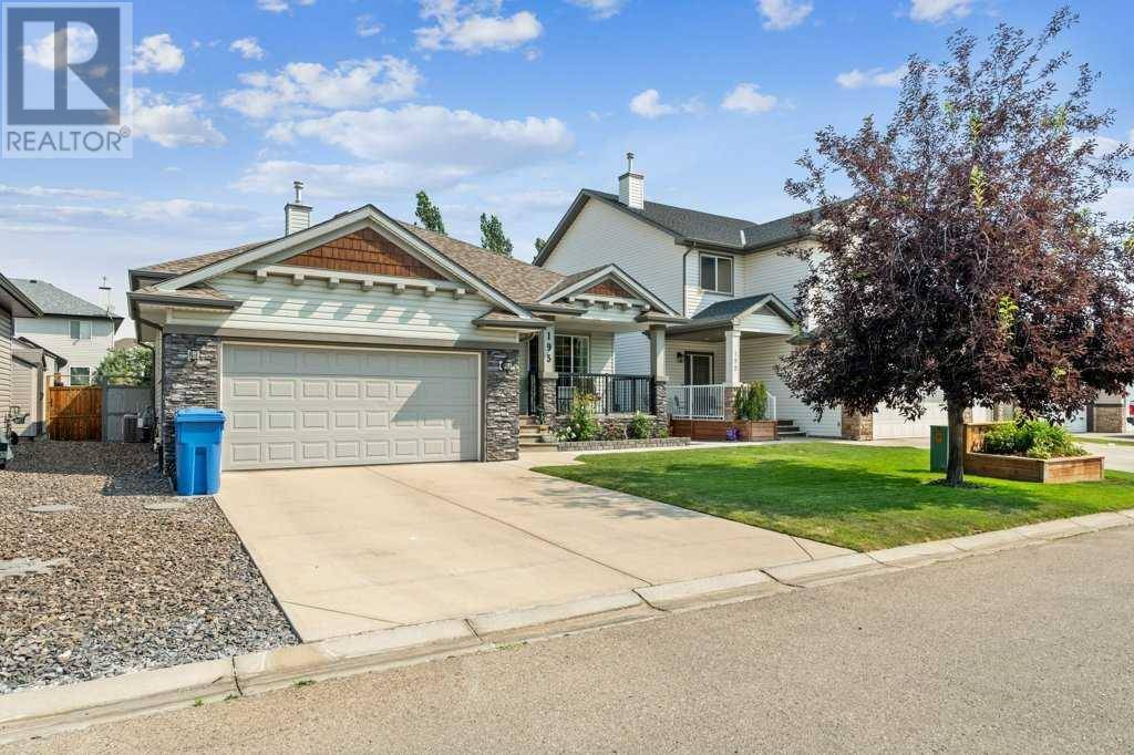 Chestermere, AB T1X1R8,195 West Creek Landing