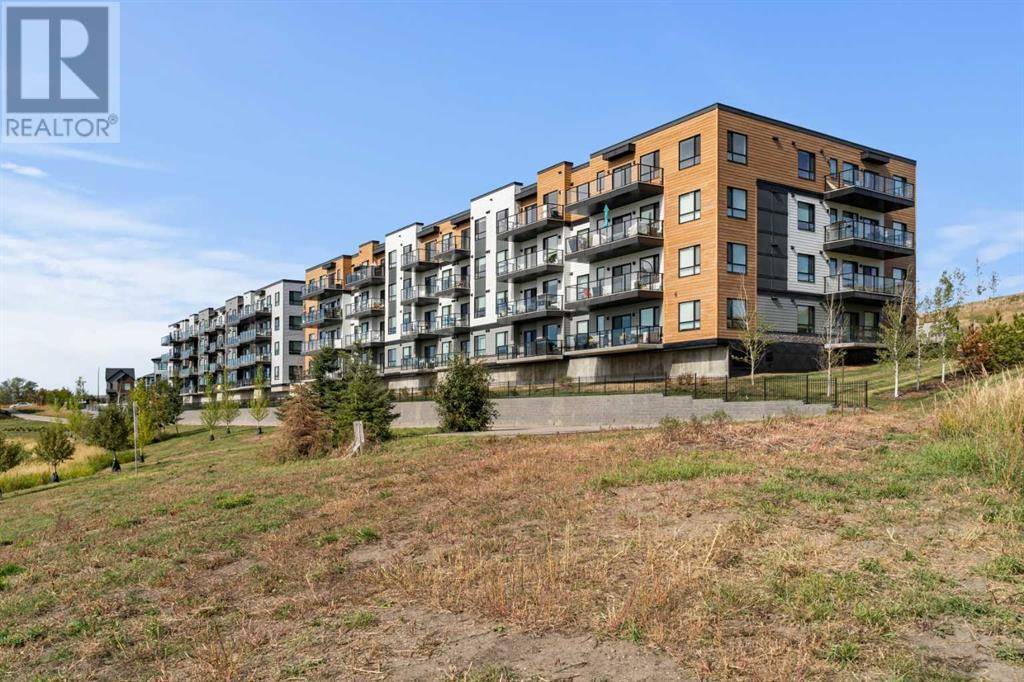 Calgary, AB T3M3N9,2407, 42 Cranbrook Gardens SE