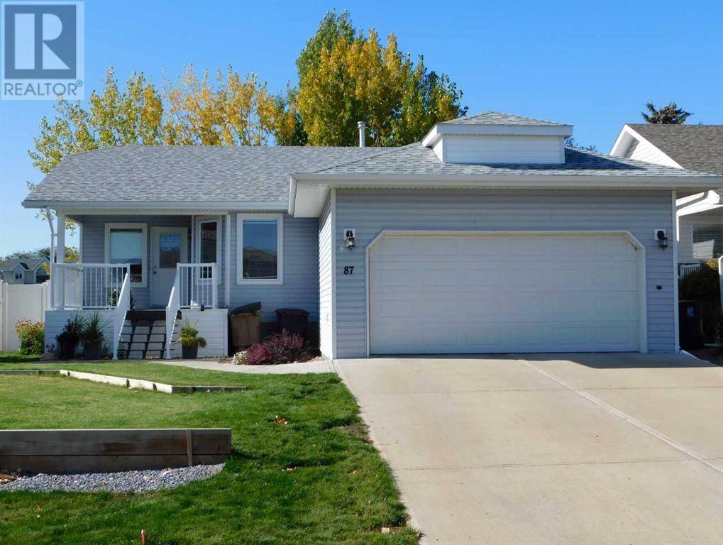 Brooks, AB T1R1M1,87 Greystone Close E