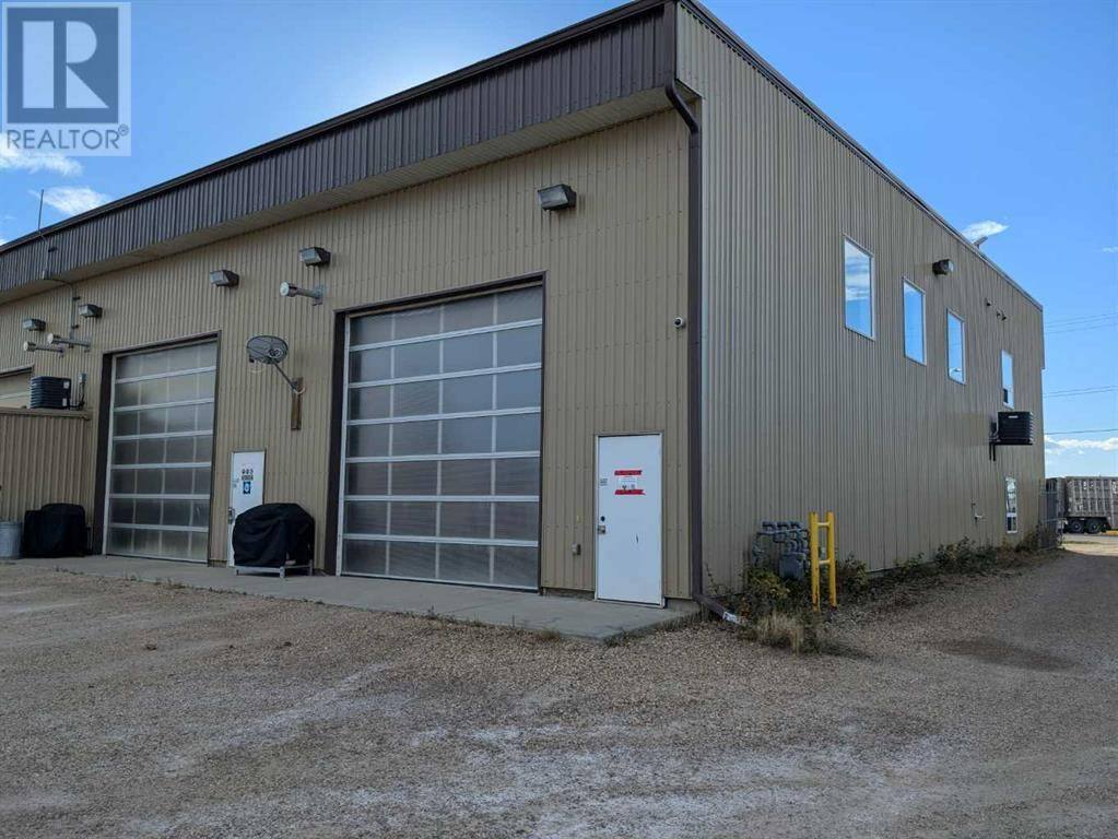 Sylvan Lake, AB T4S2H6,101, 17 Sylvaire Close