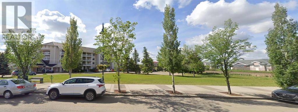 Airdrie, AB T4B2M9,315 1 Avenue NW