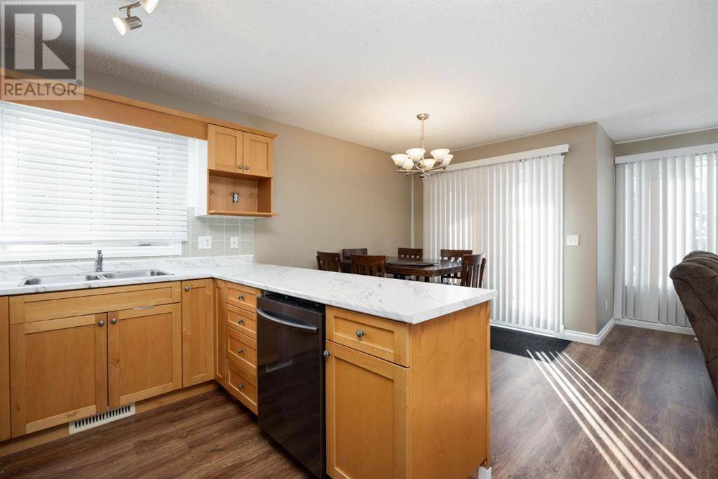 Fort Mcmurray, AB T9K2T3,117 Sandulac Street