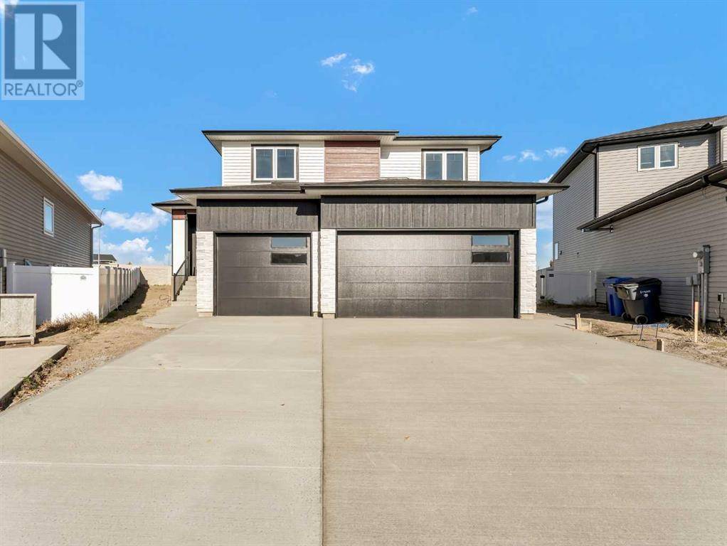 Medicine Hat, AB T1B0M1,32 Somerside Way SE