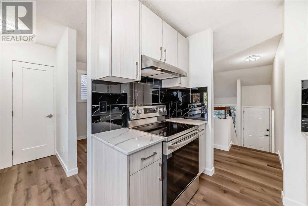 Calgary, AB T3K1L1,56 Bedford Circle NE