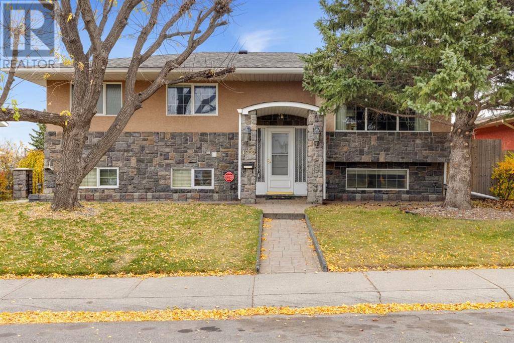 Calgary, AB T2K4T3,1239 Hunterquay Hill NW