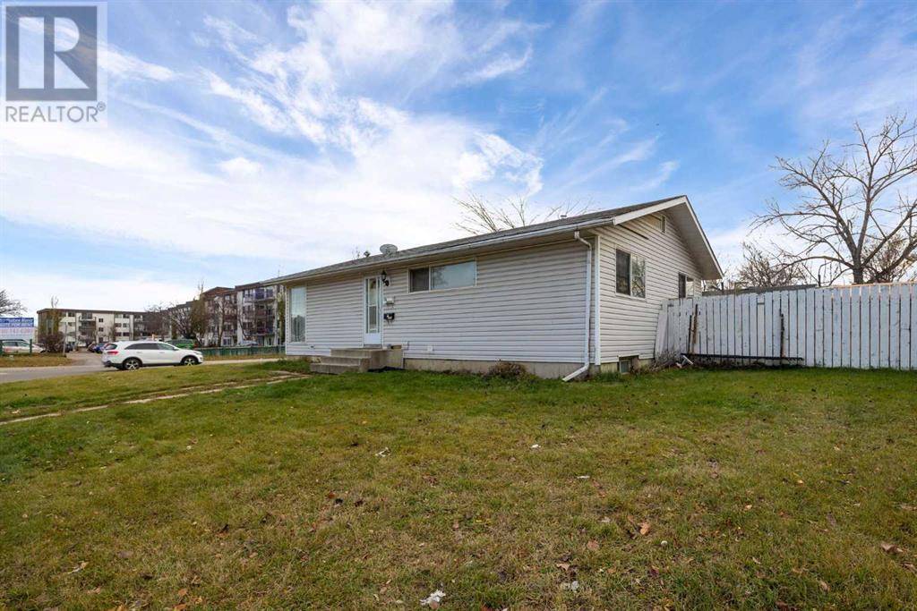 Fort Mcmurray, AB T9H1Y9,101 Fraser Avenue