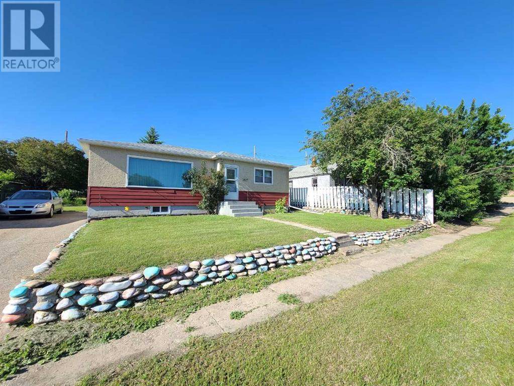 Peace River, AB T8S1H7,9814 95 Avenue