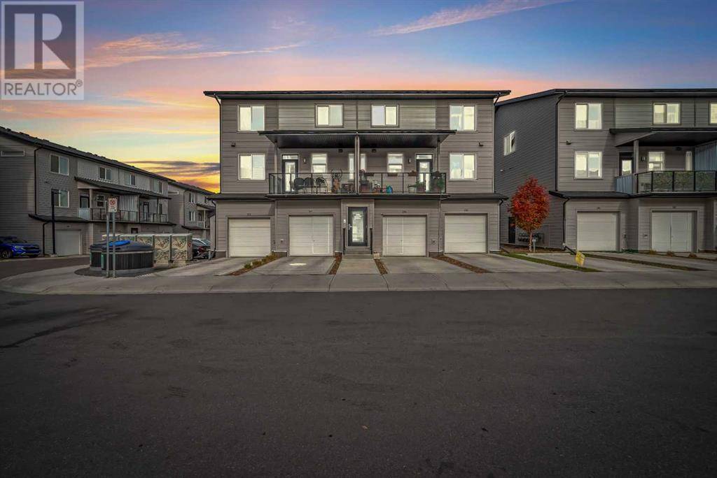 Calgary, AB T3N1M6,202, 140 Redstone Walk NE