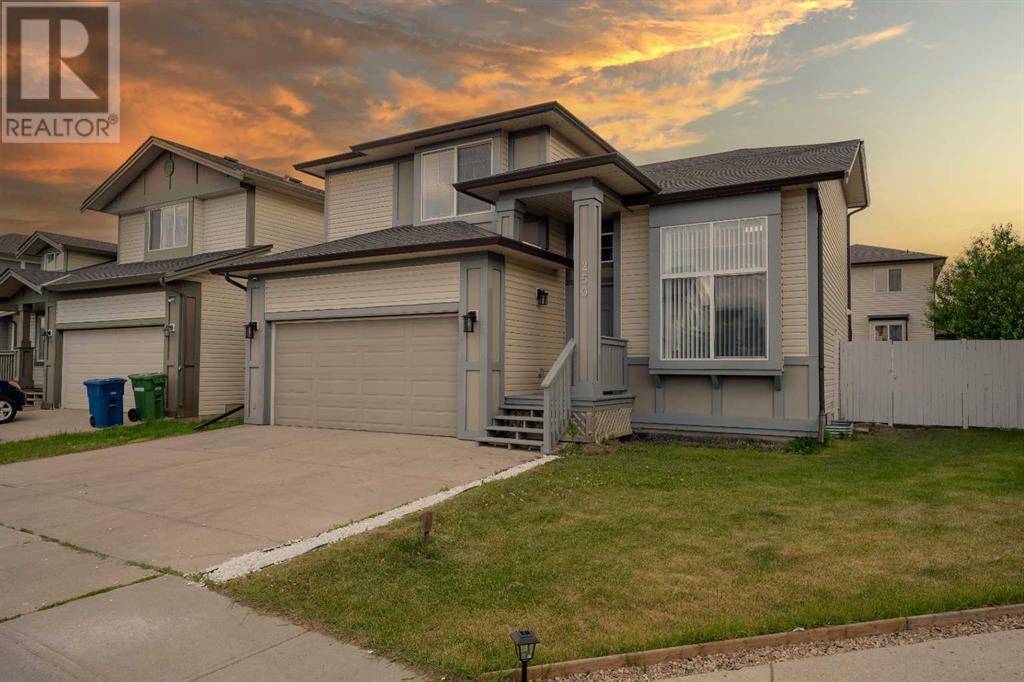 Airdrie, AB T4B0K5,250 Luxstone Road SW