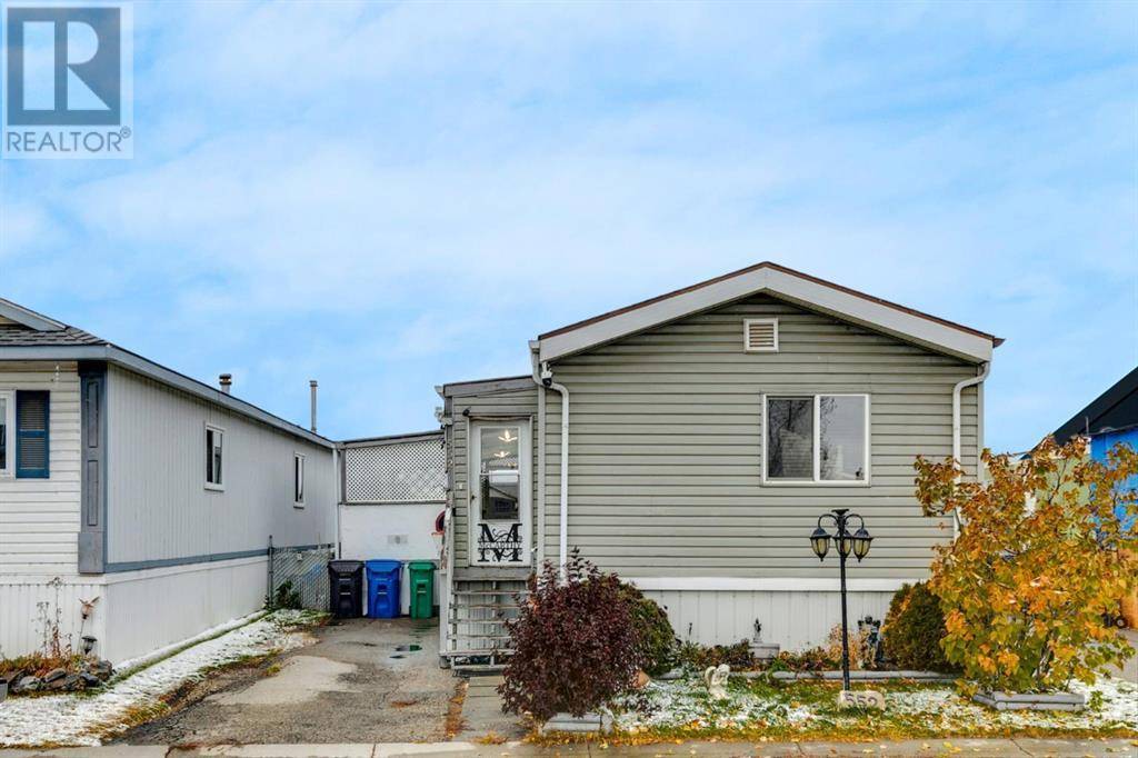 Calgary, AB T2A7X2,552, 1101 84 Street NE