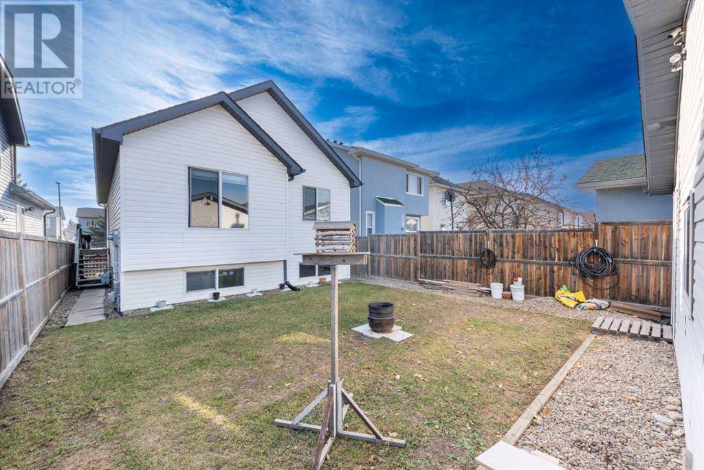 Calgary, AB T3J5G6,212 Taradale Drive NE