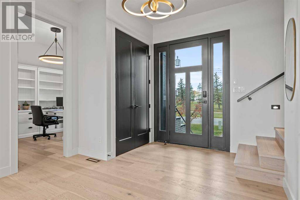 Chestermere, AB T1X1B2,336 West Chestermere Drive