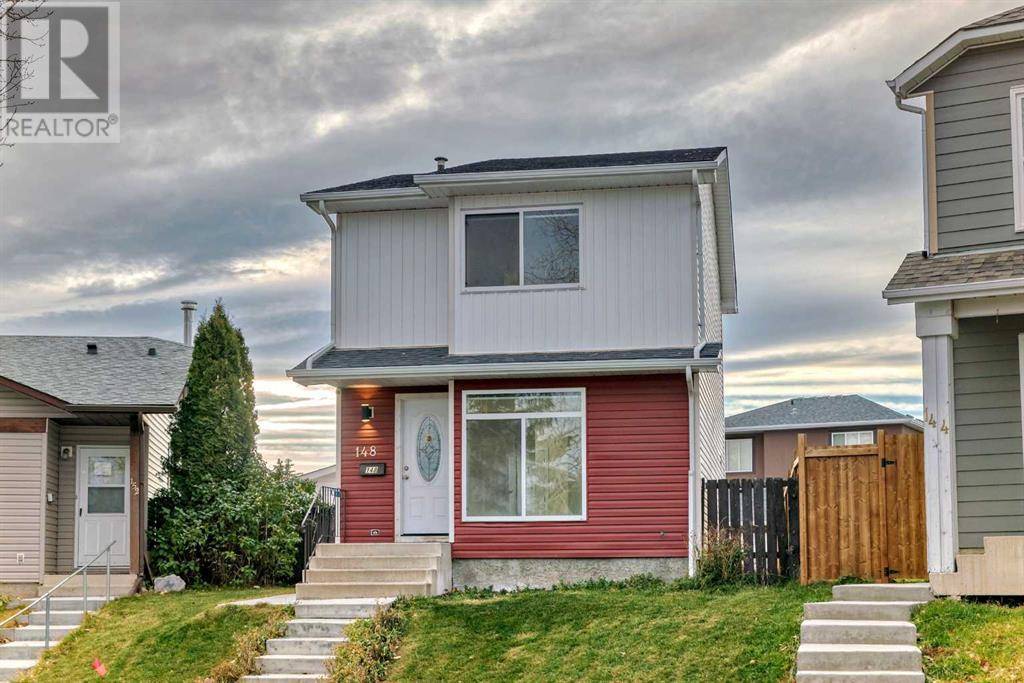 Calgary, AB T3J1Y6,148 Castlegreen Close NE