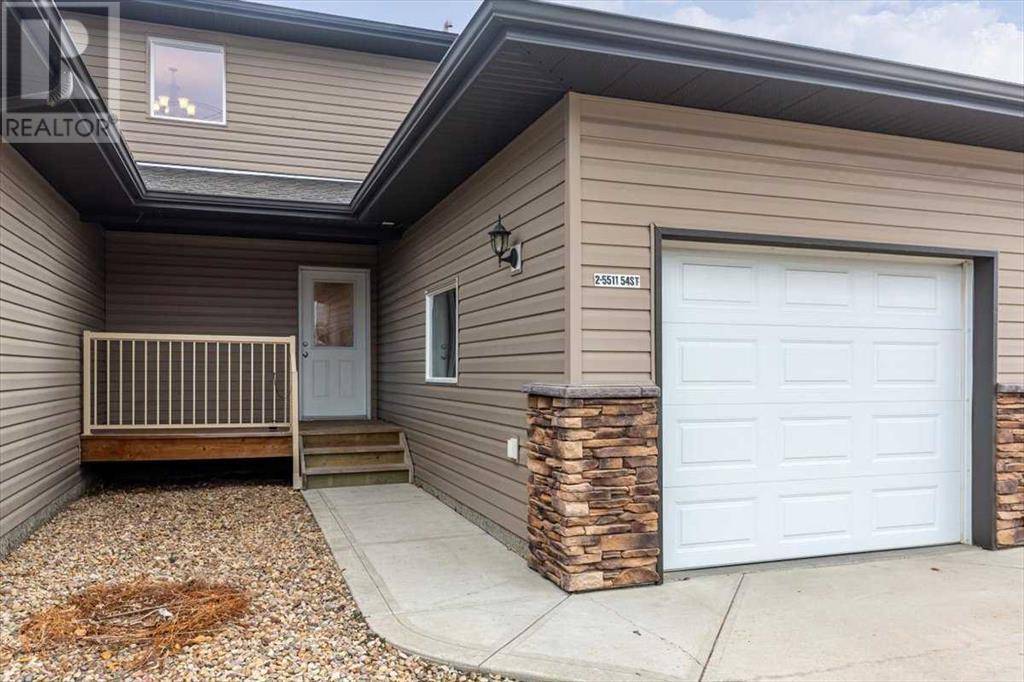 Ponoka, AB T4J1L9,2, 5511 54 Street