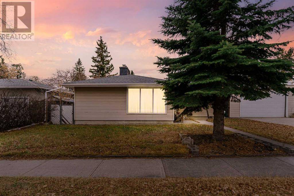 Calgary, AB T2L0B1,975 northmount Drive NW