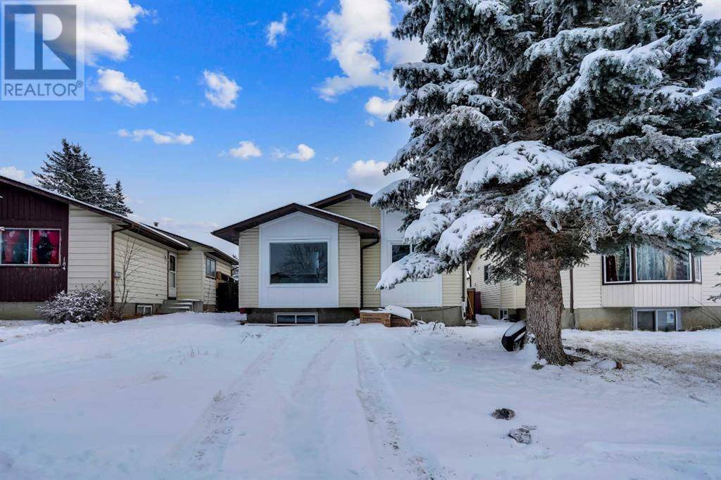 Calgary, AB T3J1B3,180 Fallswater Road NE