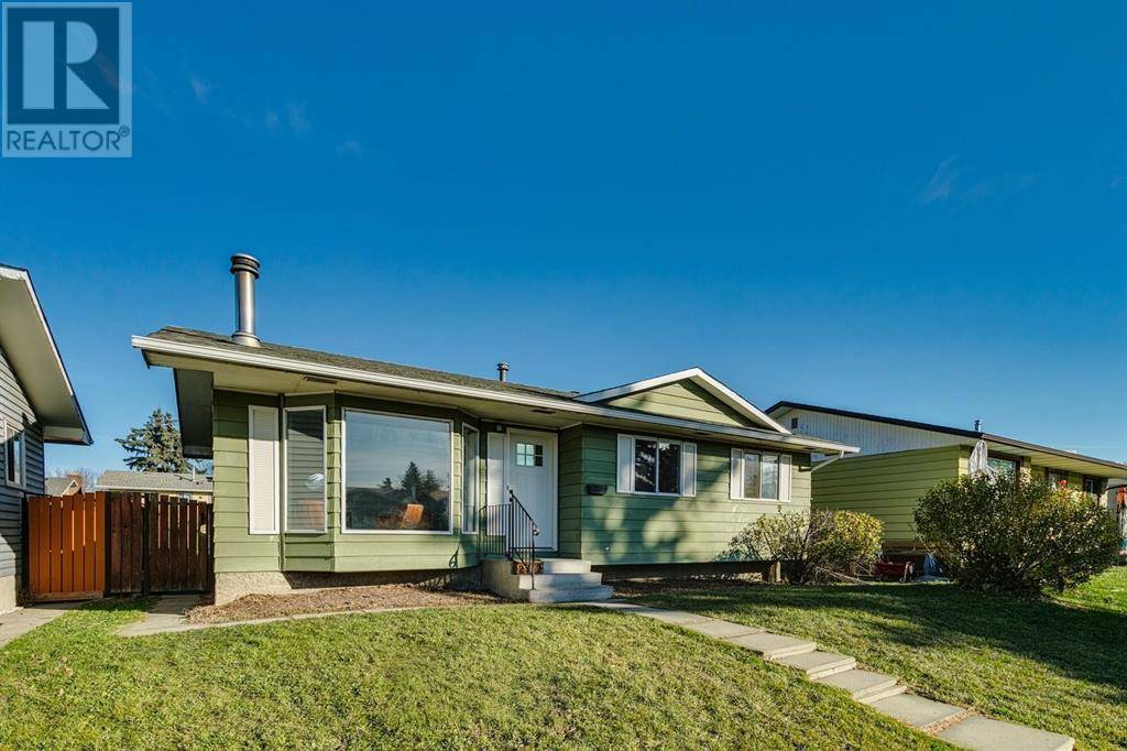 Calgary, AB T2B2L5,2712 Doverbrook Road SE