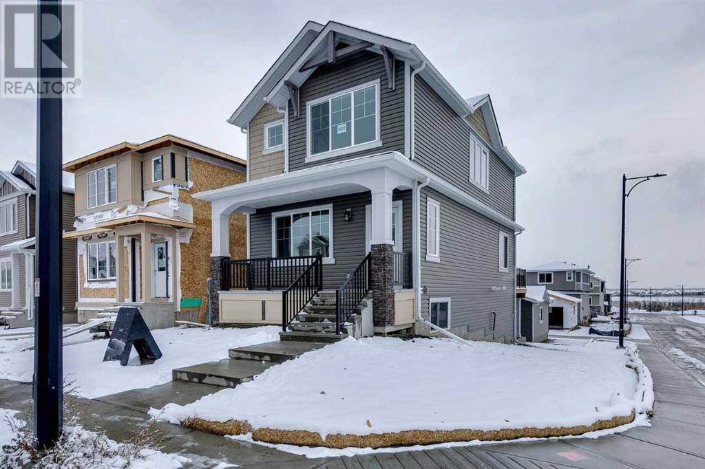 Airdrie, AB T4B3N7,802 Bayview Terrace SW