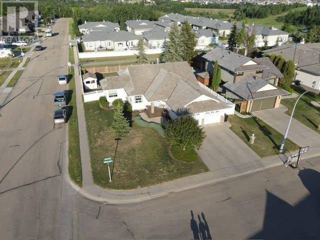 Camrose, AB T4V4L3,11 parkview estates Estates