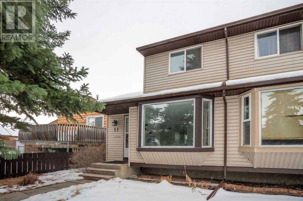 Calgary, AB T2W3H8,11 Cedarwood Rise SW