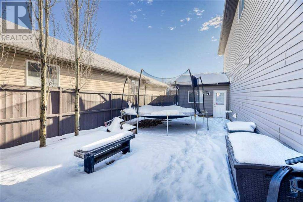 Strathmore, AB T1P0B5,233 Ranch Close