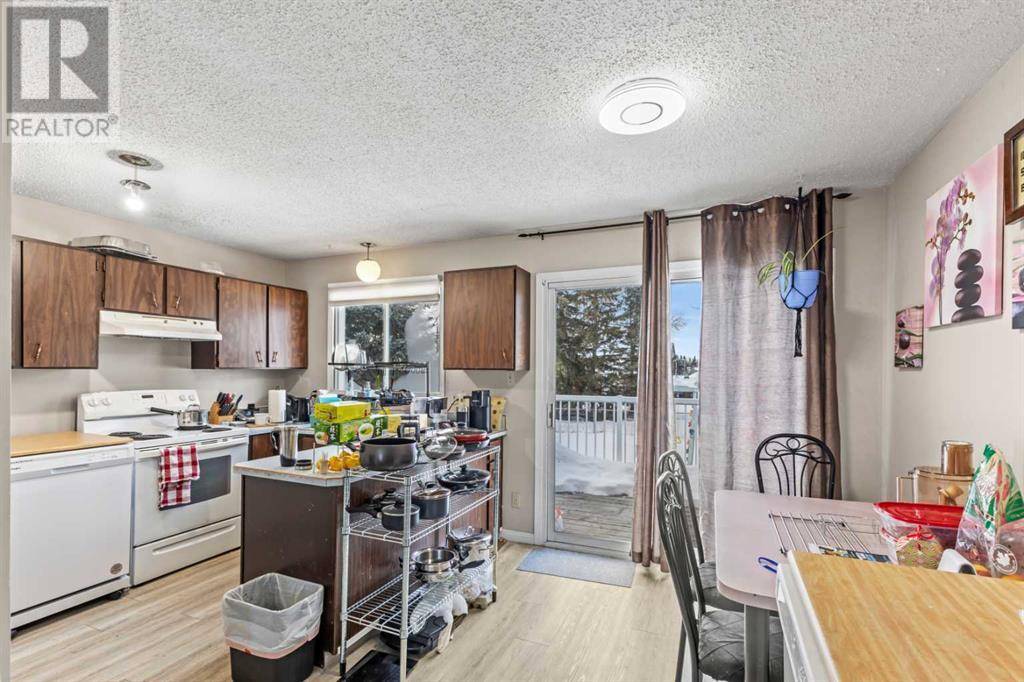 Grande Prairie, AB T8V4T8,7702 Poplar Drive