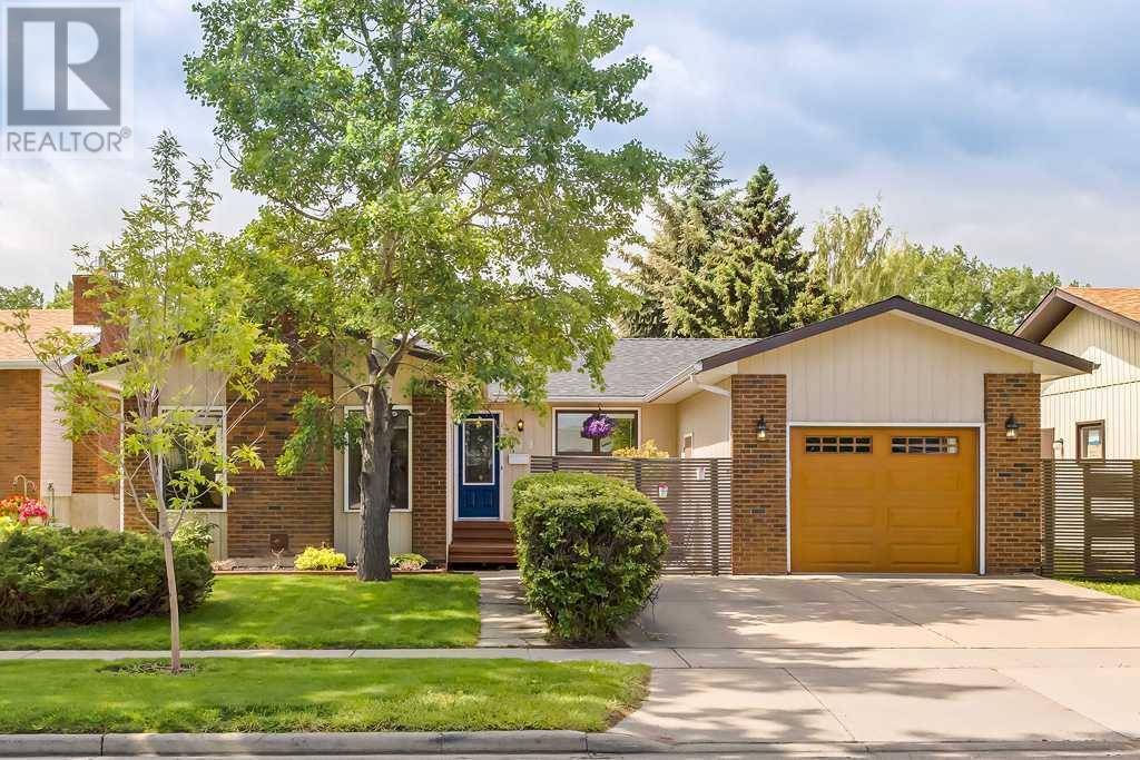 Calgary, AB T2J4S8,739 Queensland Drive SE