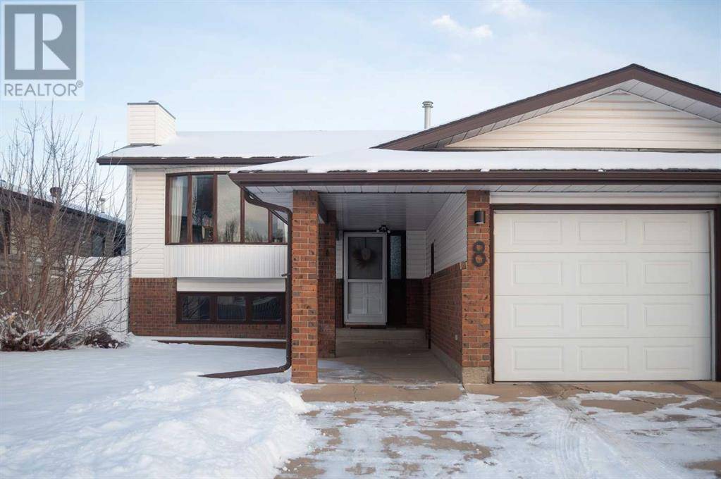 Medicine Hat, AB T1B3Y1,8 Rideau Close SE