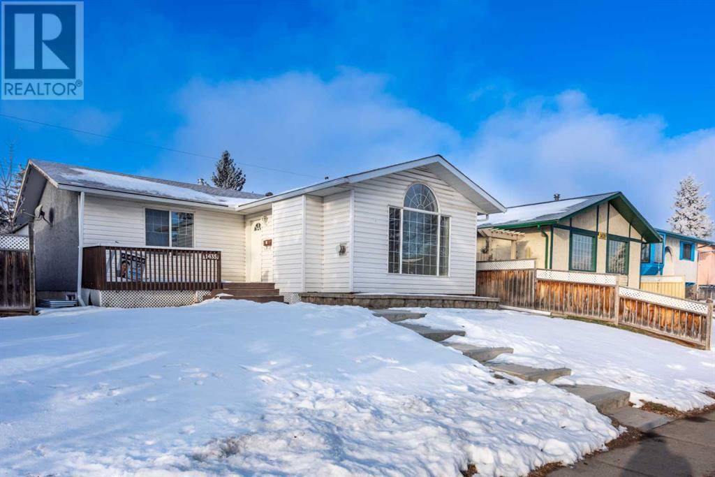 Calgary, AB T2A3L3,1435 42 Street NE