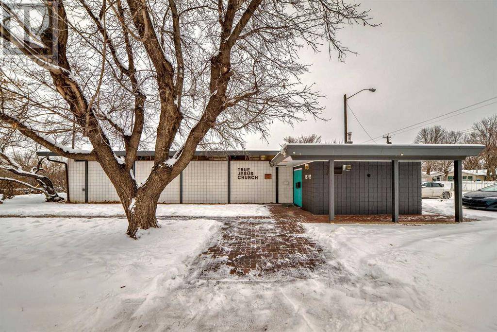 Edmonton, AB T5E4Y2,12703 109 Street NW