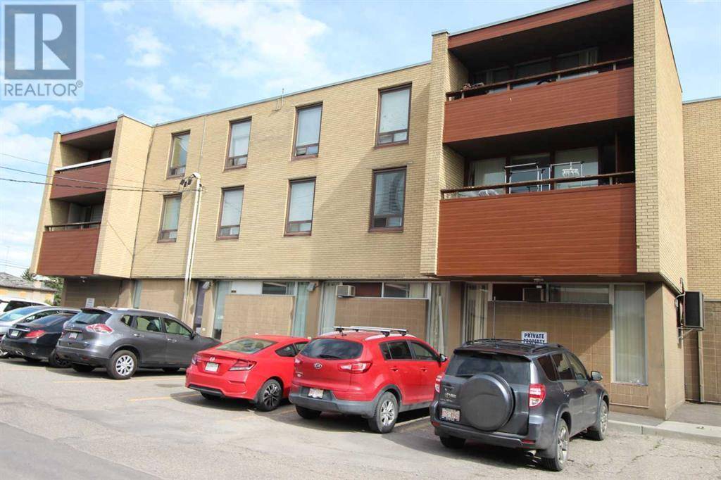 Calgary, AB T2M0P6,2, 1133 17 Avenue NW