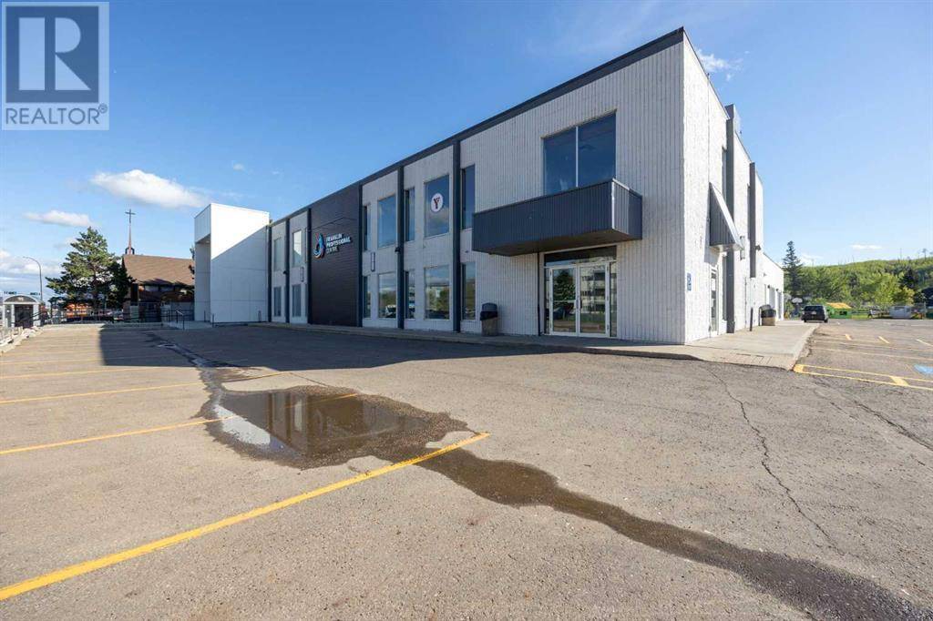 Fort Mcmurray, AB T9H3Z7,120, 9401 Franklin Avenue