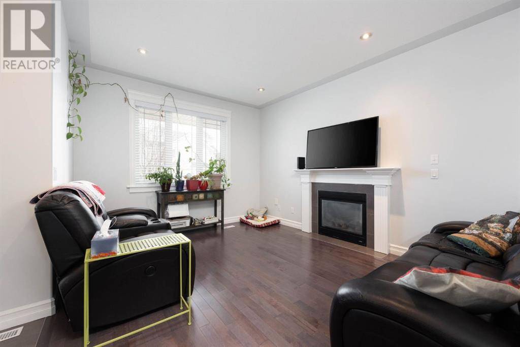 Fort Mcmurray, AB T9K2W8,104 Collicott Drive