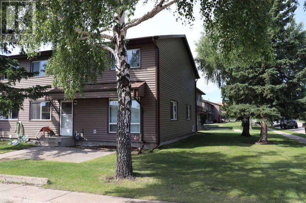 Edson, AB T7E1K9,24, 5215 6 Avenue