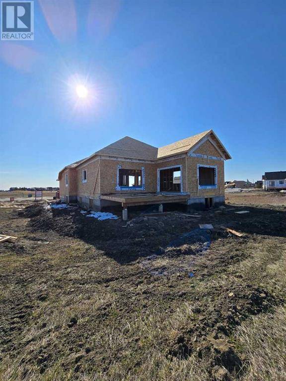 Lyalta, AB T0J1Y1,376 Muirfield Crescent