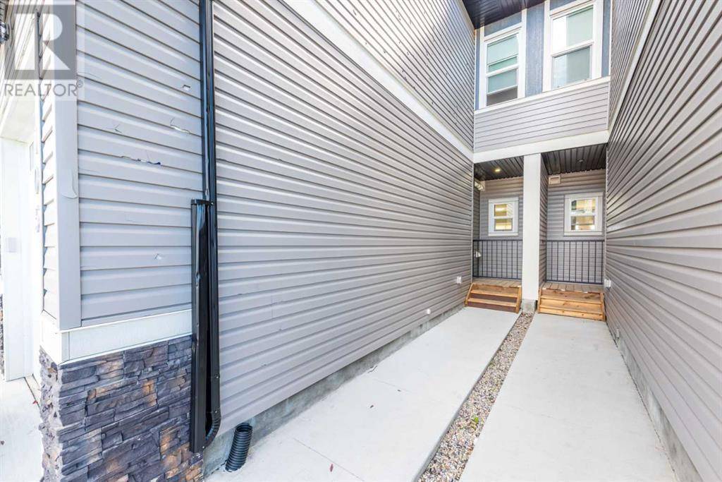 Calgary, AB T3J5K3,105, 116 Saddlestone Heath NE