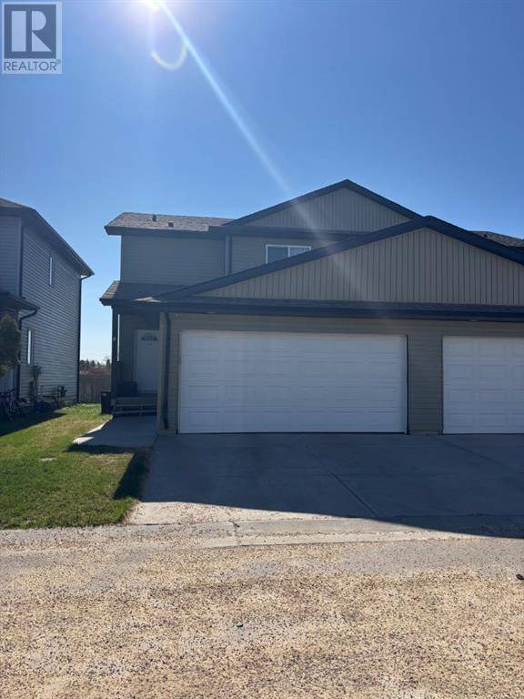 Camrose, AB T4V5C7,8, 6802 50 Avenue