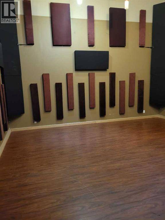 Calgary, AB T2E0P6,104, 3208 8 Avenue NE