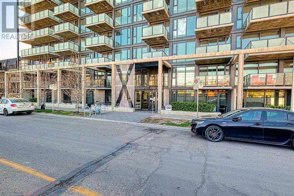 Calgary, AB T2N1T7,403, 327 9A Street NW
