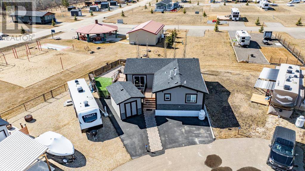 Rural Lacombe County, AB T0C0J1,165, 41019 Range Road 11