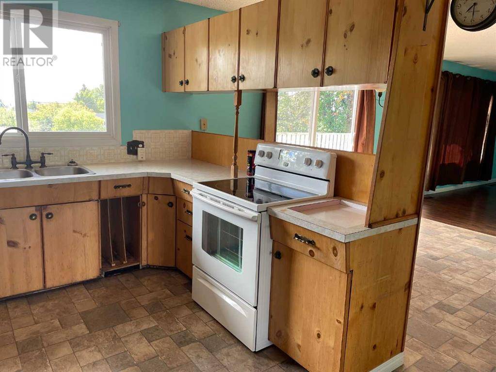 Fairview, AB T0H1L0,11105 108 Avenue