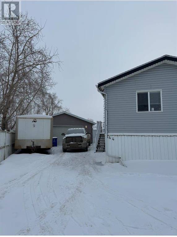 Fort Mcmurray, AB T9H2P1,144 Grey Owl Place