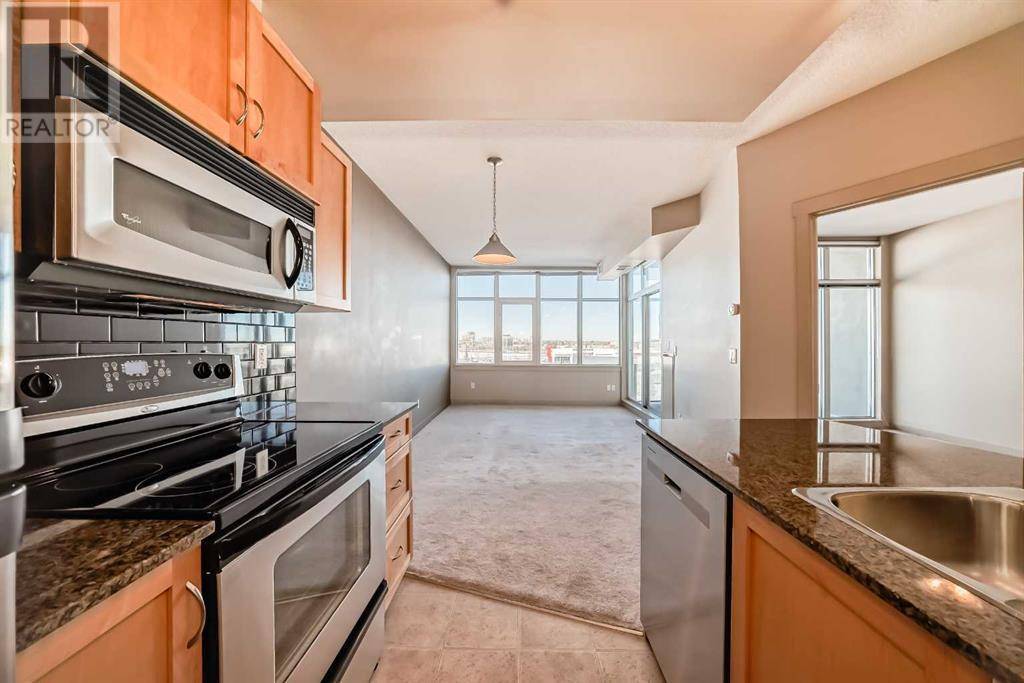 Calgary, AB T2J7J1,5311, 11811 Lake Fraser Drive SE